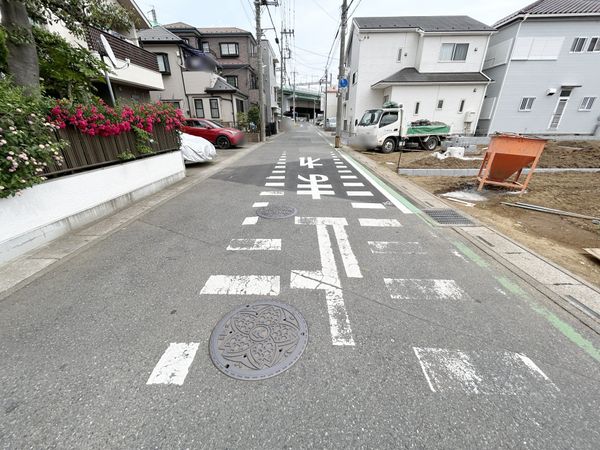 さいたま市北区東大成町2丁目 C区画 前面道路含む外観 さいたま市北区東大成町2丁目 C区画 前面道路含む外観