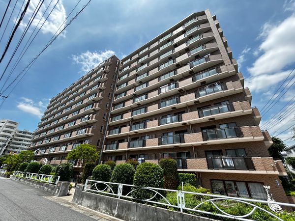 朝日パリオ入間市 外観