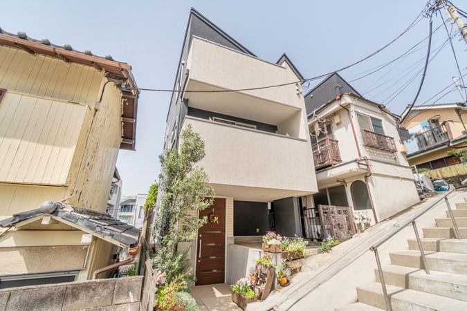 中野区本町2丁目 戸建 外観