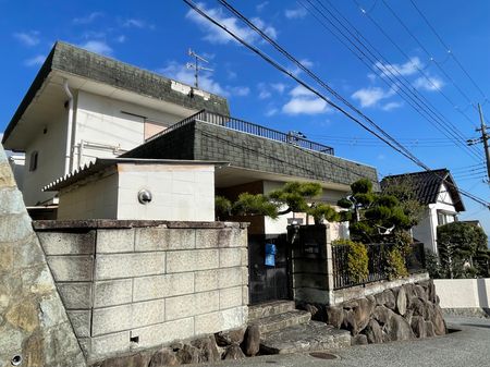 宝塚市青葉台1丁目【土地(古家有)】 土地写真