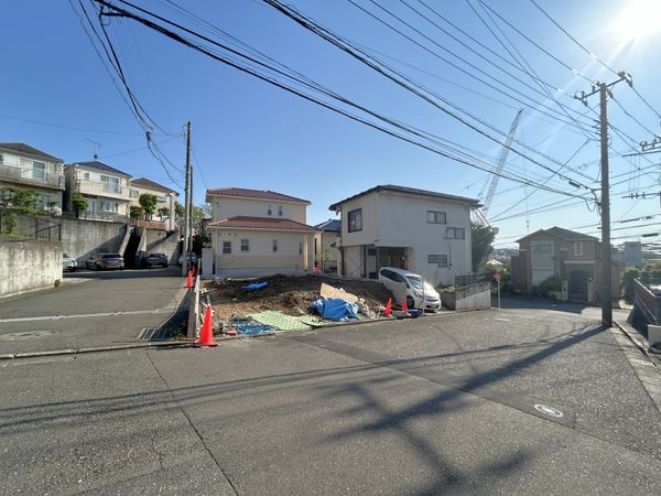 青葉区たちばな台1丁目新築戸建 外観