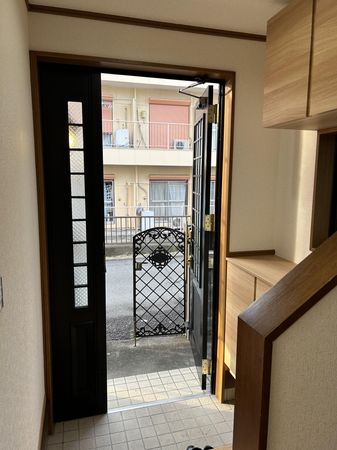八王子市暁町2丁目 戸建 玄関 八王子市暁町2丁目 戸建 玄関