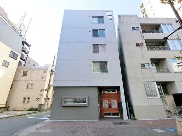 新宿早稲田レーベル 外観