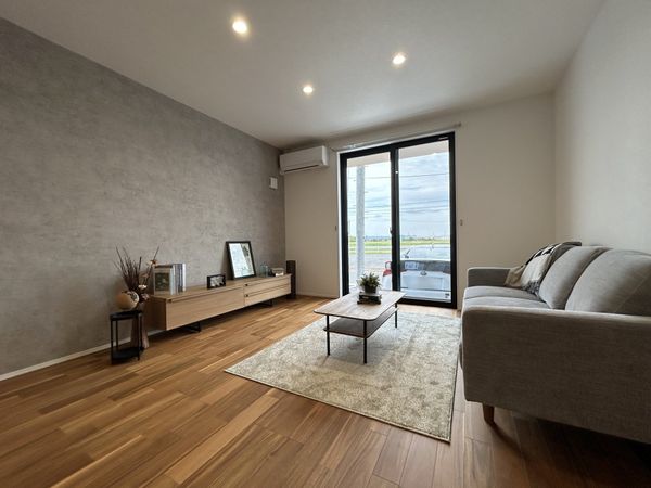 岡崎市橋目町字御小屋西 B棟 リビング 岡崎市橋目町字御小屋西 B棟 リビング
