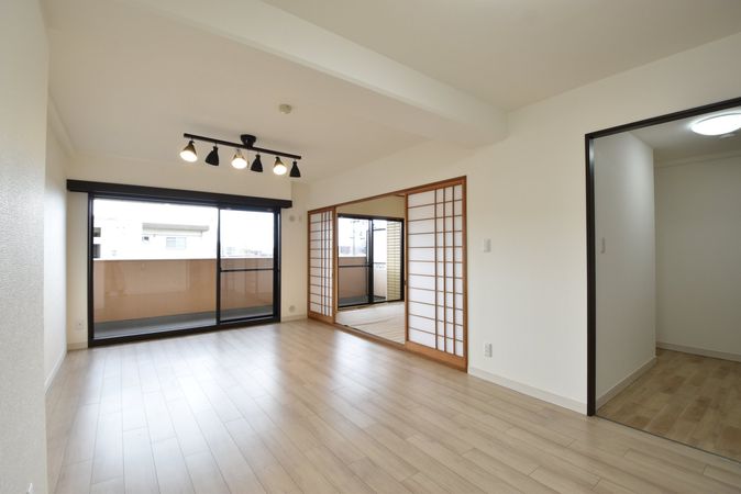 ライオンズマンション徳吉 リビング ライオンズマンション徳吉 リビング