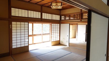 箱根町宮城野所在土地建物(旧箱根 清寂苑) 室内